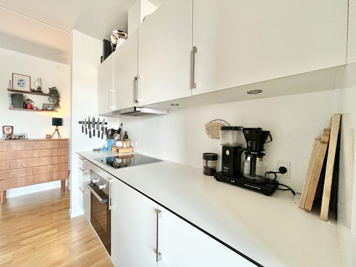 apartment Lys 3-værelses lejlighed med vestvendt altan