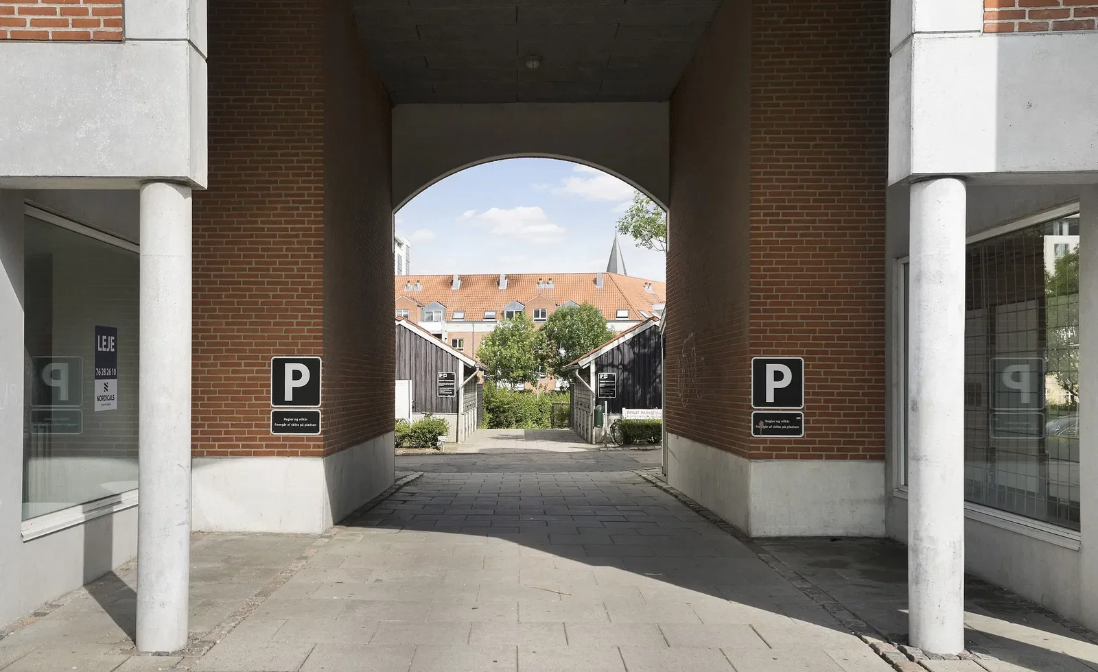 Visual presentation of the listing