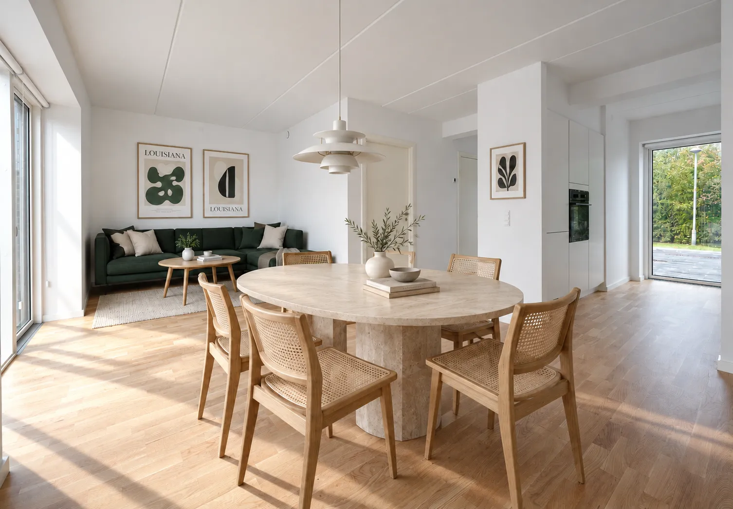 Visual presentation of the listing