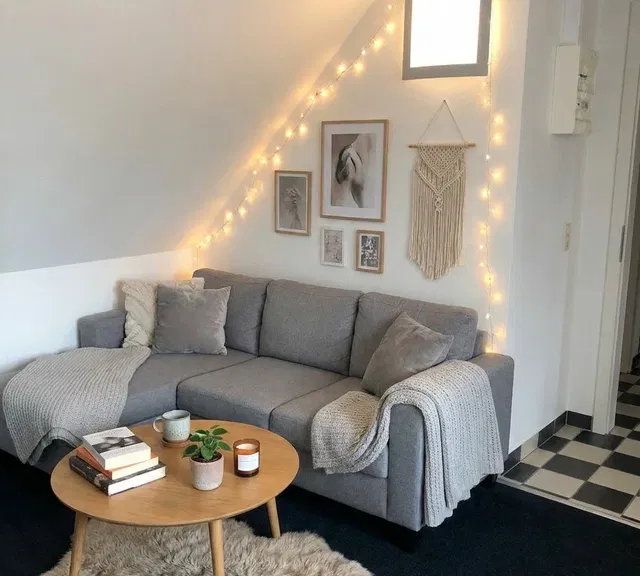 apartment Lys og veludnyttet 1-værelses på 33 m2 med skråvægge (1. sals lejlighed)