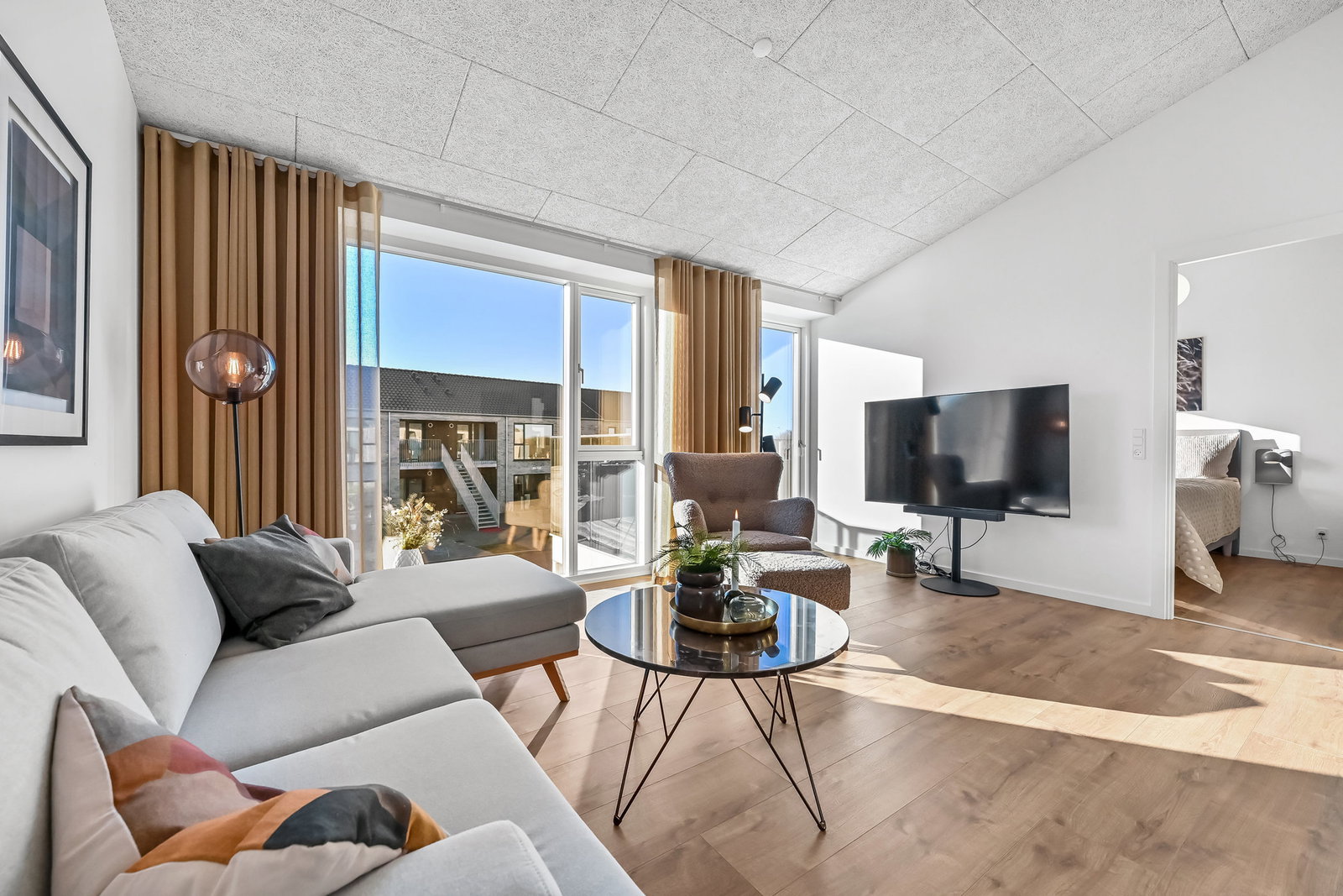 Visual presentation of the listing
