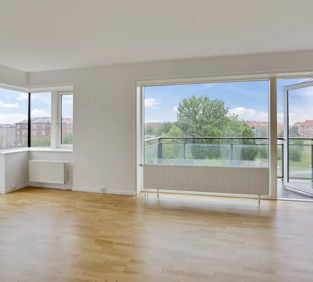 apartment Bright 3-room apartment with balcony in Nordvest