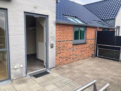 Lys lejlighed med terrasse og central beliggenhed - Sjællandsgade, Herning - 1