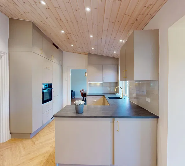 house Rummelig bolig med tre soveværelser i Lyngby