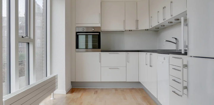 Moderne og lys lejlighed - Østergade, Odense C - 0