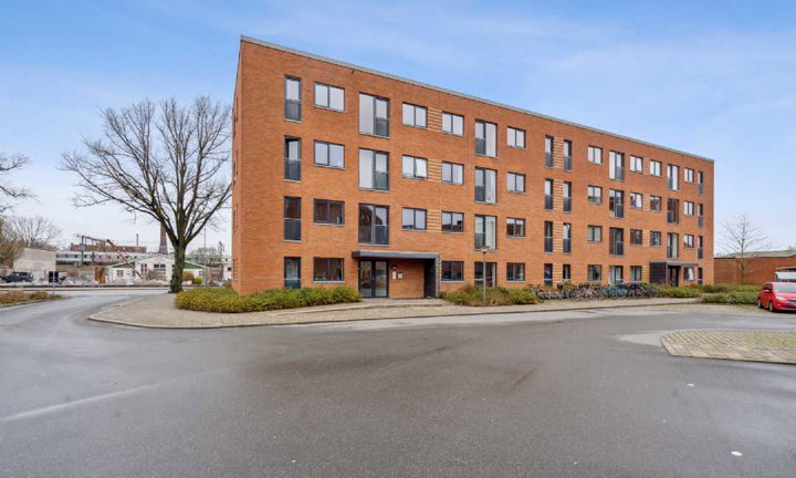 Modern and Bright Apartment ONLY 1 MONTH'S DEPOSIT - Østergade, Odense C - 0