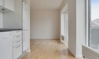 Modern and Bright Apartment ONLY 1 MONTH'S DEPOSIT - Østergade, Odense C - 1
