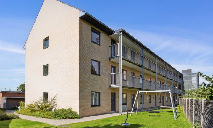 Moderne boliger i Tækkerhusene, Hillerød: Elevator og privat altan. Perfekt beliggenhed ved både natur og by liv - Tækkerstræde, Hillerød - 0