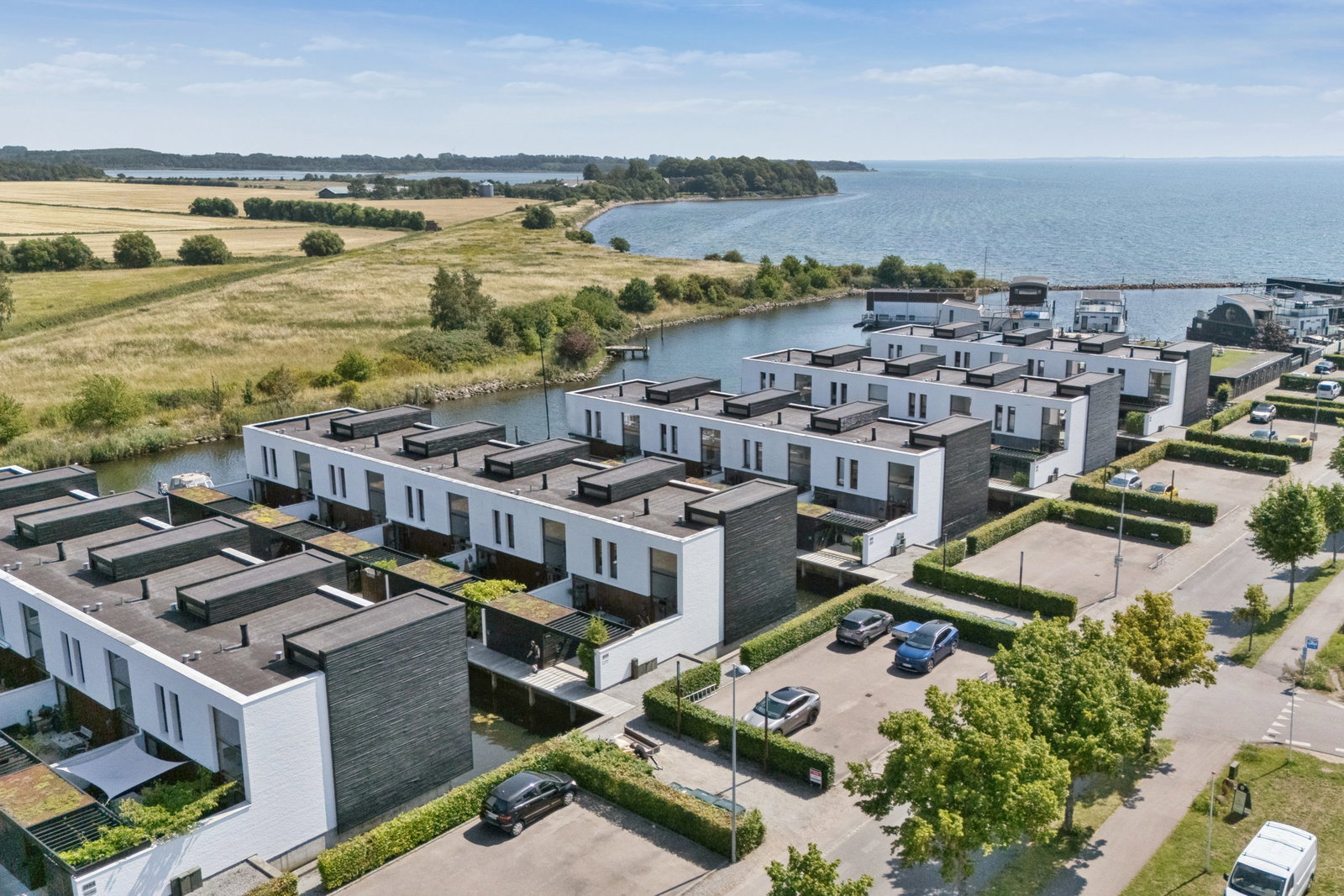 townhouse Bo på vandet – én time fra København