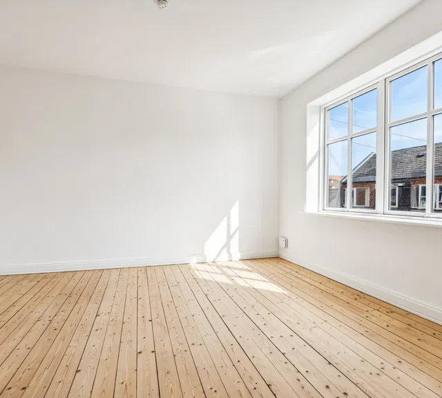 apartment 3-værelses lejlighed med altan i Vejgaard