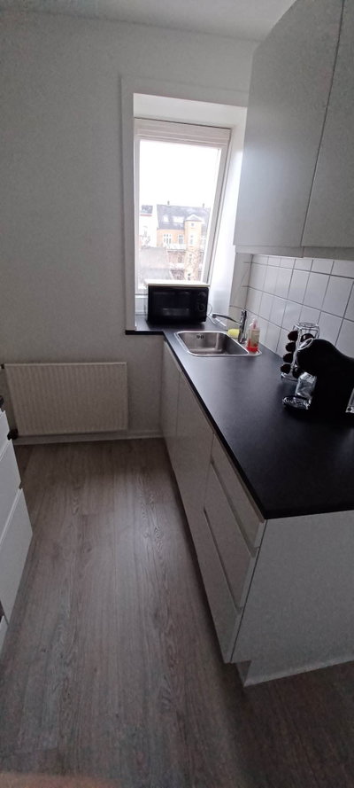 Lys 2-værelses med separat køkken og moderne bad – 60 m2 - Norgesgade, Esbjerg - 2
