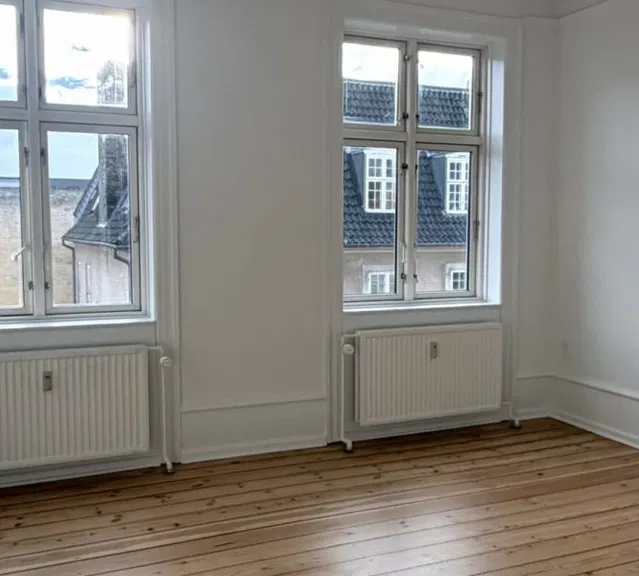 apartment 3-værelses lejlighed i centrum