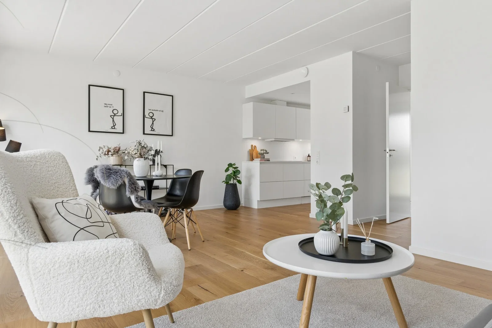 Visual presentation of the listing