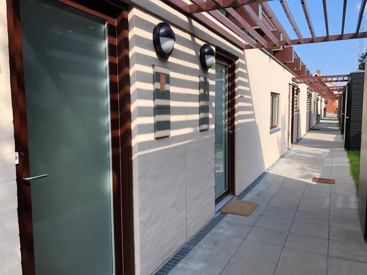Nyopført etværelses bolig med egen terrasse - Østerlunden, Odense C - 0