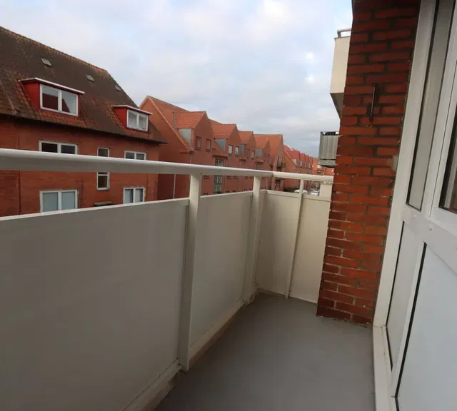 apartment Bright 2-room apartment near city life and green spaces