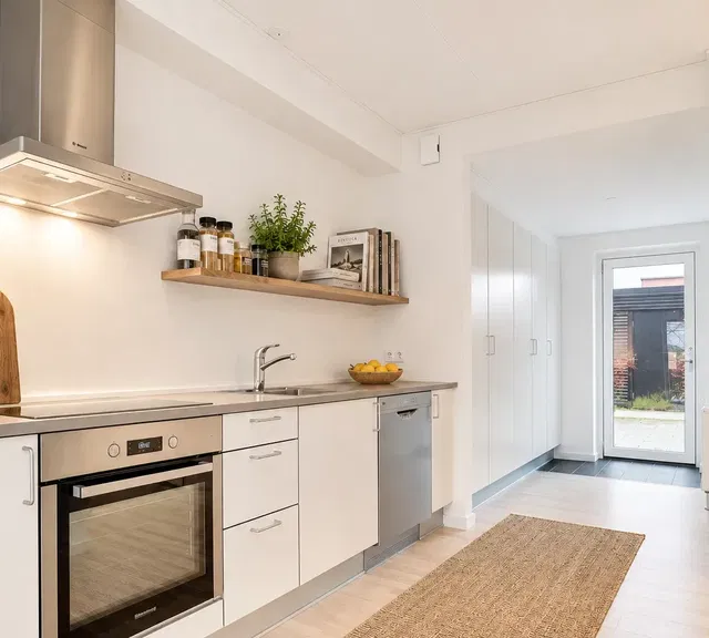 apartment 2-room home with a 58 m² garden in Kolding