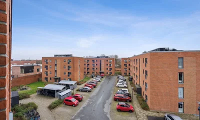 Stor, lækker og moderne 3-værelses med altan i Odense C! - KUN 1 MÅNEDS DEPOSITUM - Østergade, Odense C - 2