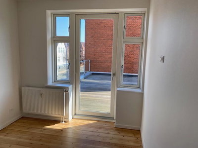 Lovely 2-room apartment in Odense with a large balcony - Unsgaardsgade, Odense C - 3