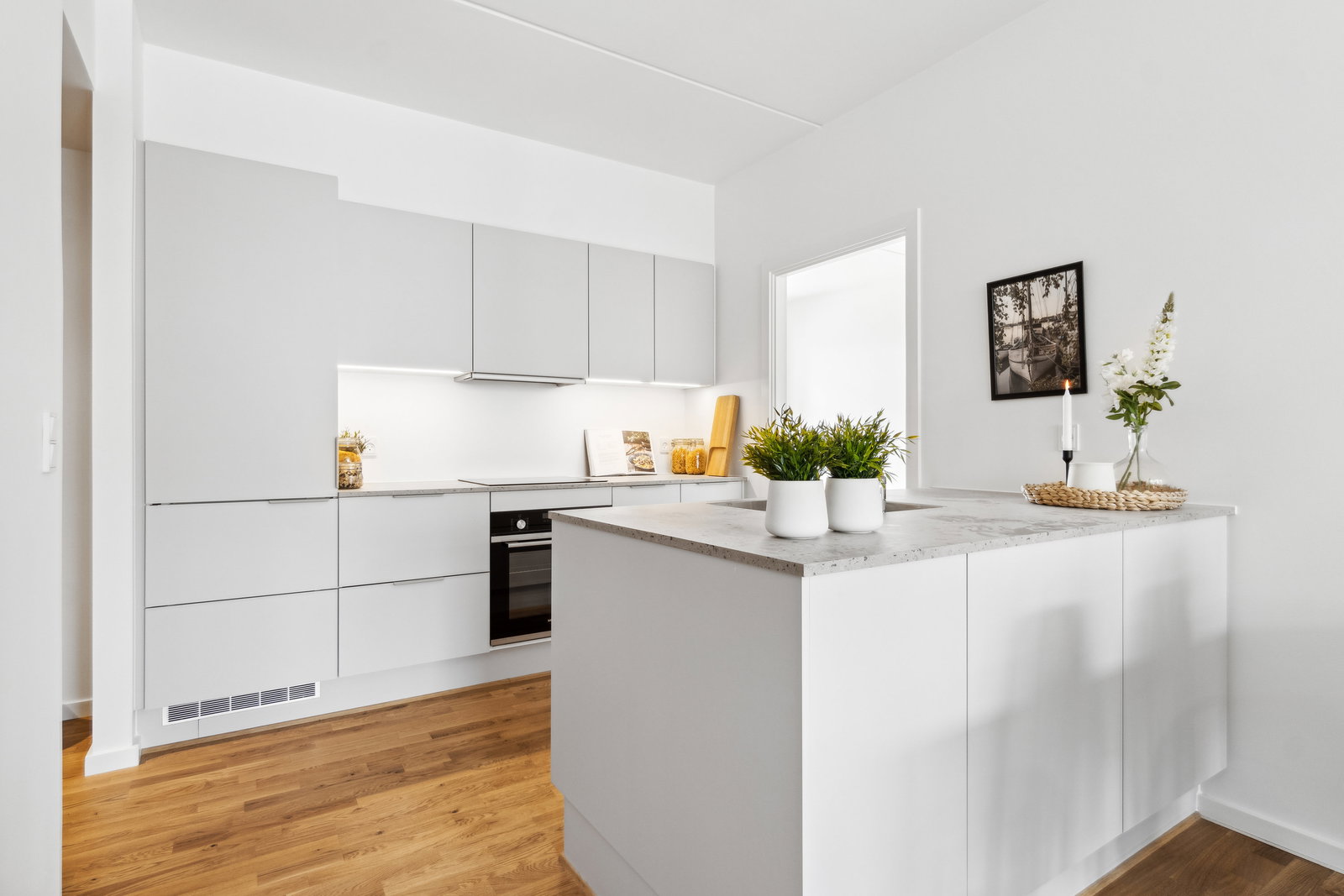 Visual presentation of the listing