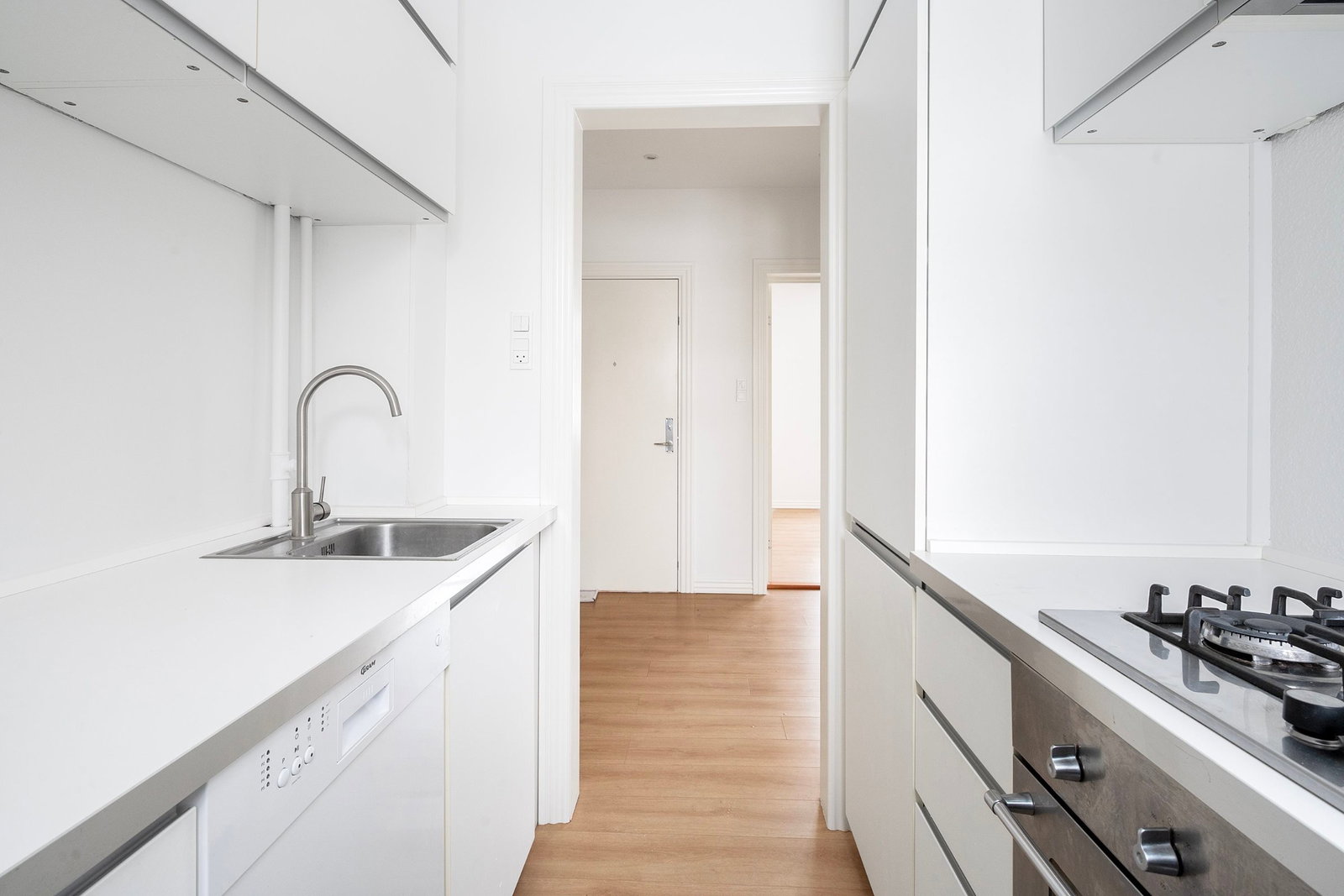 3-room apartment of 84 m² in Vestbyen – photo 15
