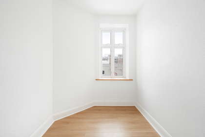 3-room apartment of 84 m² in Vestbyen – photo 2