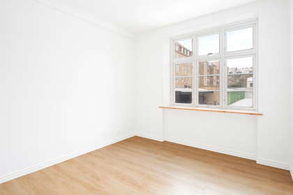 3-room apartment of 84 m² in Vestbyen – photo 8