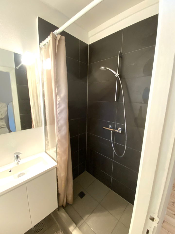 Herskabelig 3-værelses med karnap og stuk - Ågade, Aalborg - 2