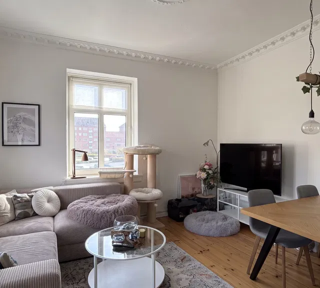 apartment Lys 2-værelses lejlighed på Østerbro i Aalborg