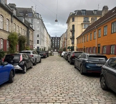 townhouse Olfert Fischers Gade, København K – privat gårdhave (udlejes til expats)