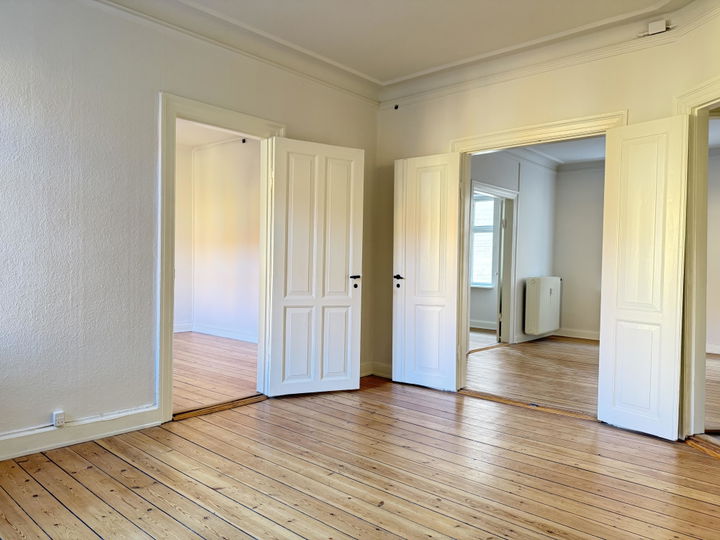 Spacious, newly renovated four-room apartment in Randers - Stemannsgade, Randers C - 1