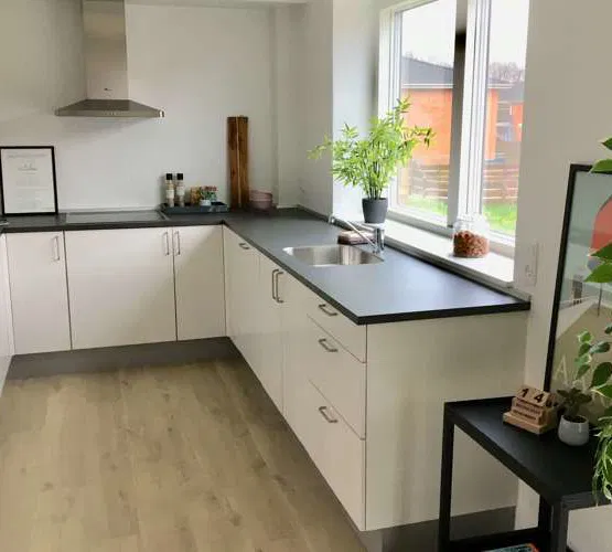 apartment Available Apartment