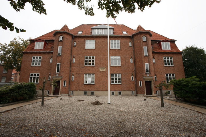 Bright and Welcoming Apartment in the Vesterbro Quarter - Falen, Odense C - 0