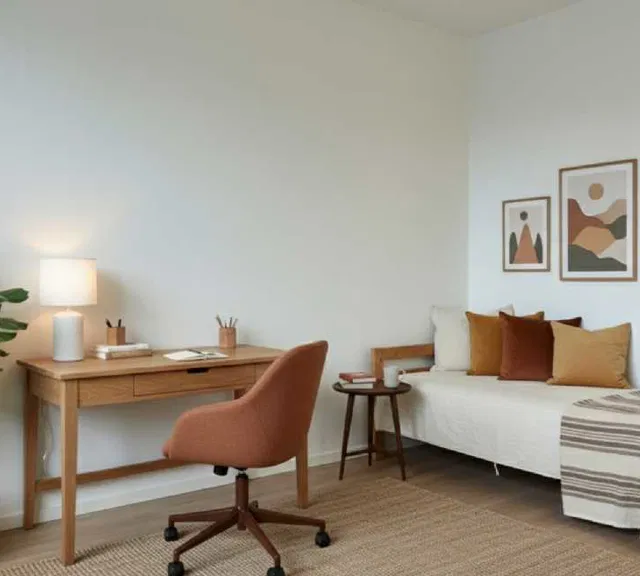 apartment Lys tre værelses med terrasse, rummeligt badeværelse og eget depotrum. Godt fællesskab, med god beliggenhed i Holbæk. Et trygt valg for dig på 50+, der ønsker et børnefrit hjem.