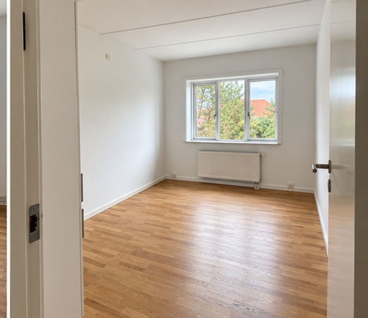 Large Top-Floor 3-Room Apartment with Balcony Facing the Courtyard - Folehaven, Valby - 4