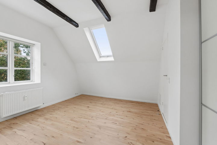 Nyistandsat hus i flere etager - I Københavns Sydhavn, tæt ved Valby parken - Grønrisvej, København SV - 3