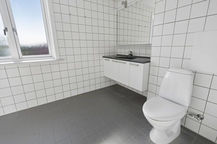 Large and spacious 3-room apartment with a courtyard-facing balcony - Folehaven, Valby - 4