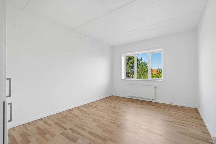 Large and spacious 3-room apartment with a courtyard-facing balcony - Folehaven, Valby - 2