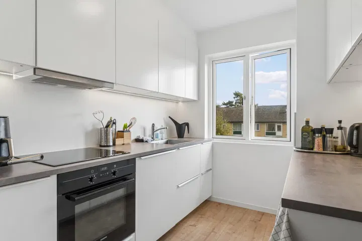 Rummelig lejlighed med hyggelig atmosfære - Byagervej, Birkerød - 3