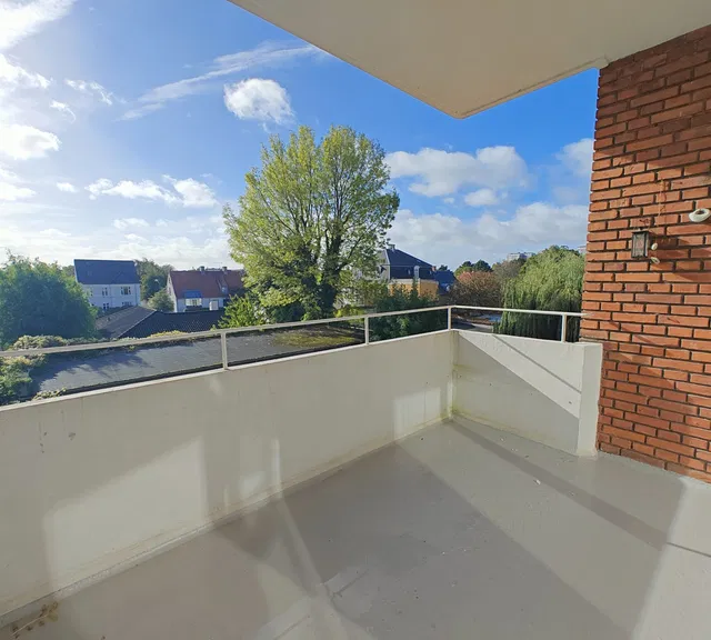apartment Newly renovated three-room apartment with balcony in Frederiksberg