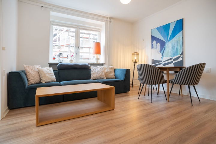 Fully furnished beauty in the heart of Østerbro – billede 2