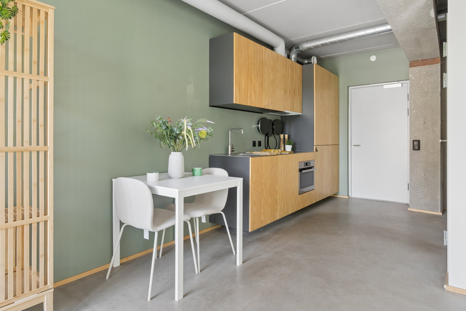 Functional 1-room apartments with shared rooftop terrace – photo 4