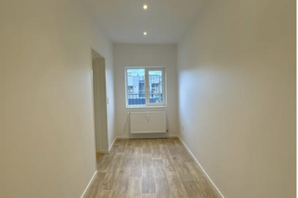 Velindrettet 2-værelses "Small Living" på 3. sal – billede 2