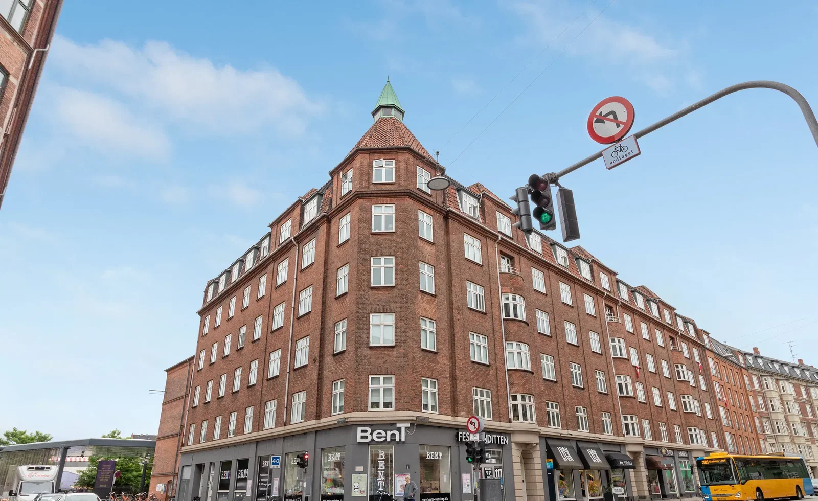 Herskabelig 5-værelses lejlighed på 138 m² i København S – billede 11
