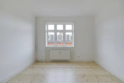 Herskabelig 5-værelses lejlighed på 138 m² i København S – billede 3