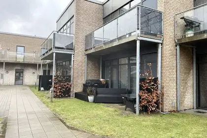 Lys og moderne 2-værelses med flot køkken og bad – billede 14