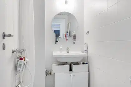 Bright 2-room apartment with balcony on Færøgade – photo 12
