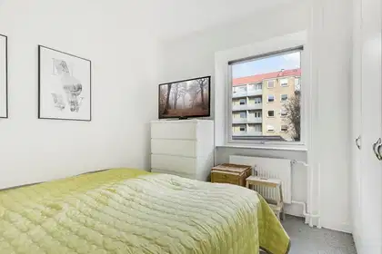 Bright 2-room apartment with balcony on Færøgade – photo 5