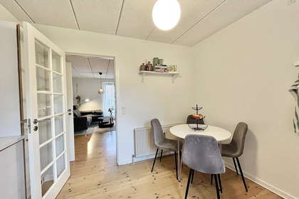 3-room apartment of 82 m² for rent in Aalborg – Korsgade, ground floor – photo 2