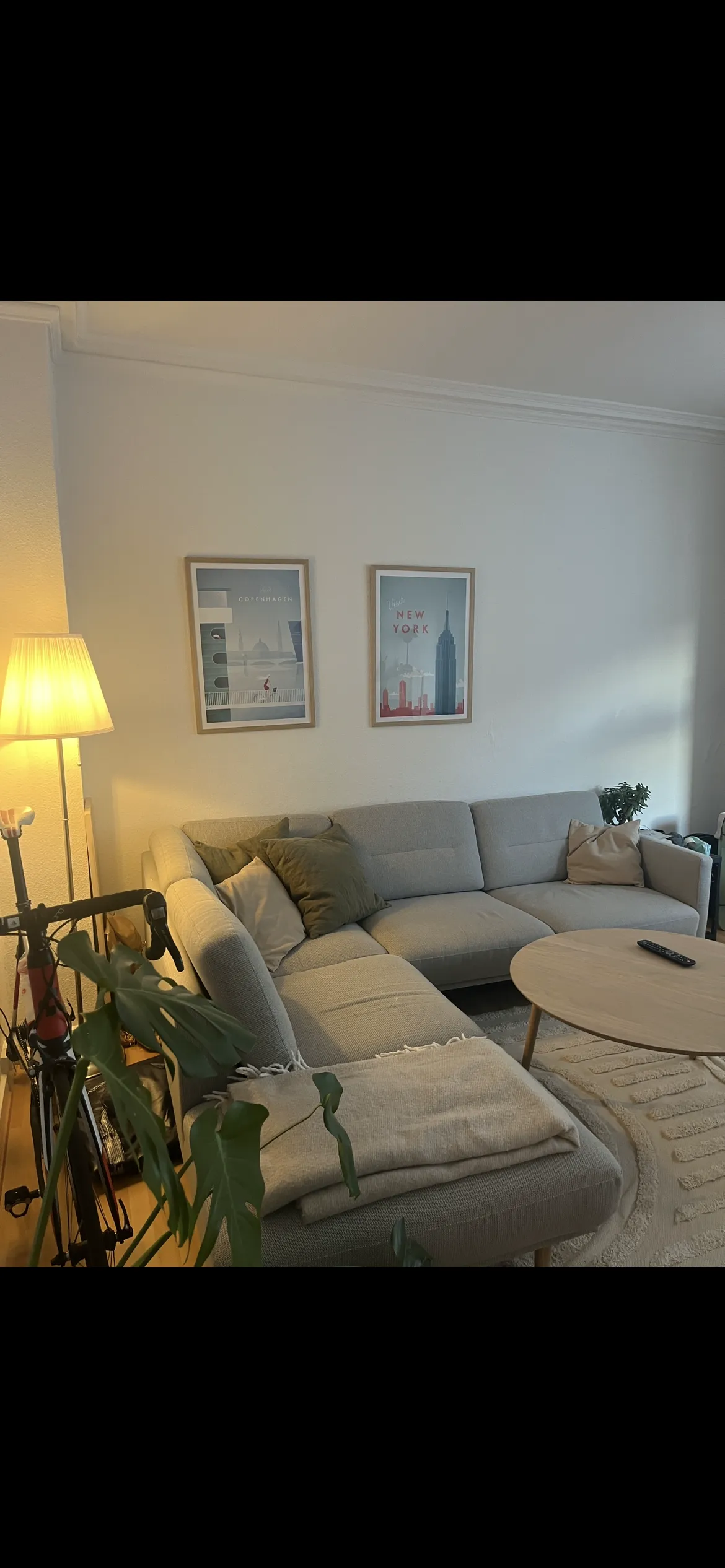 Bright and cosy 2-room apartment with bay window – photo 3