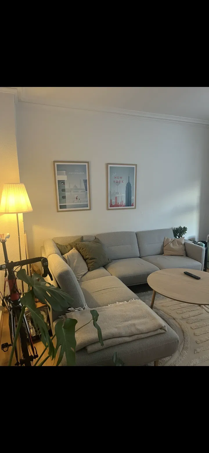 Bright and cosy 2-room apartment with bay window – photo 3